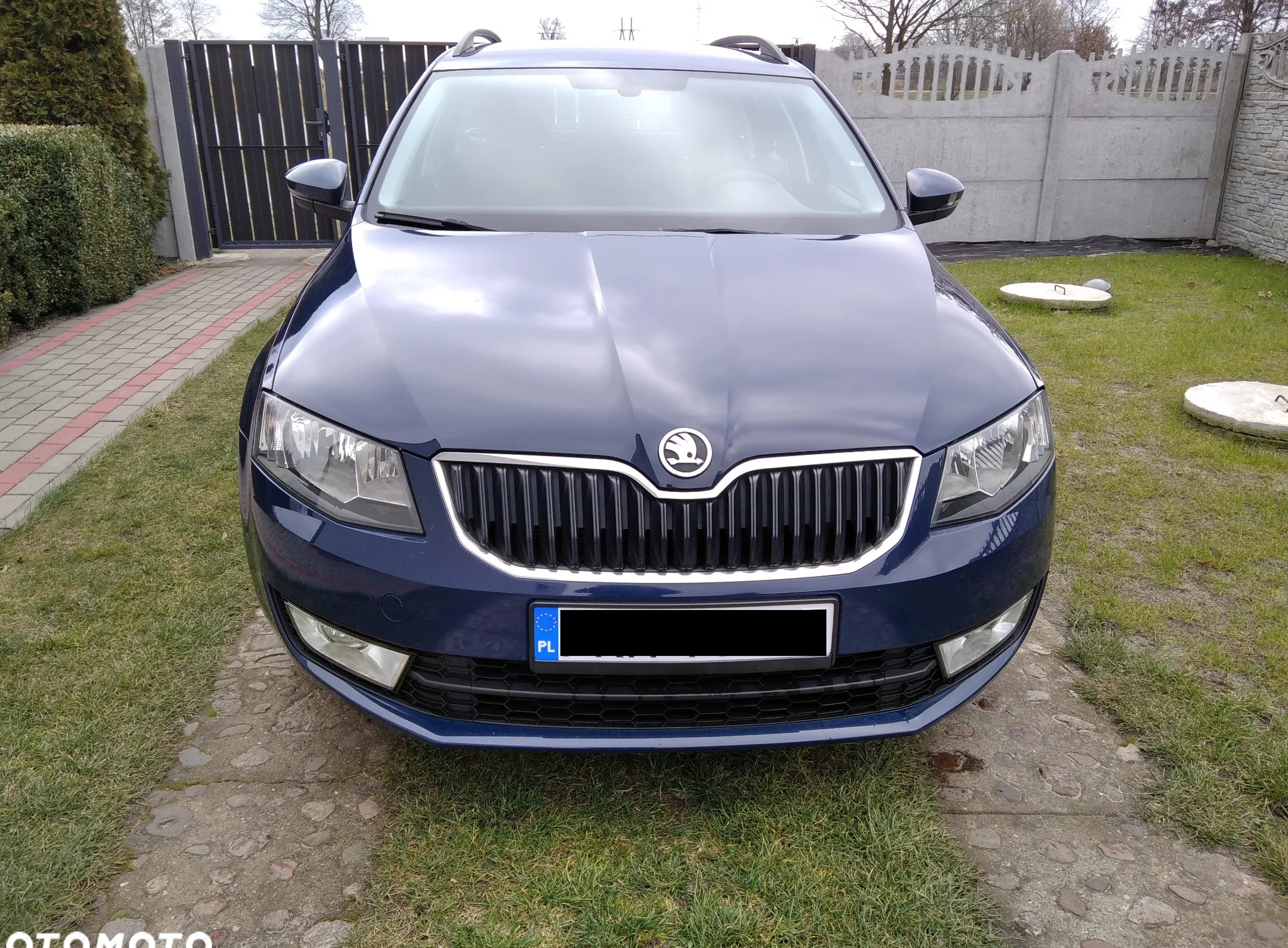 Skoda Octavia cena 36800 przebieg: 220600, rok produkcji 2015 z Stawiszyn małe 121